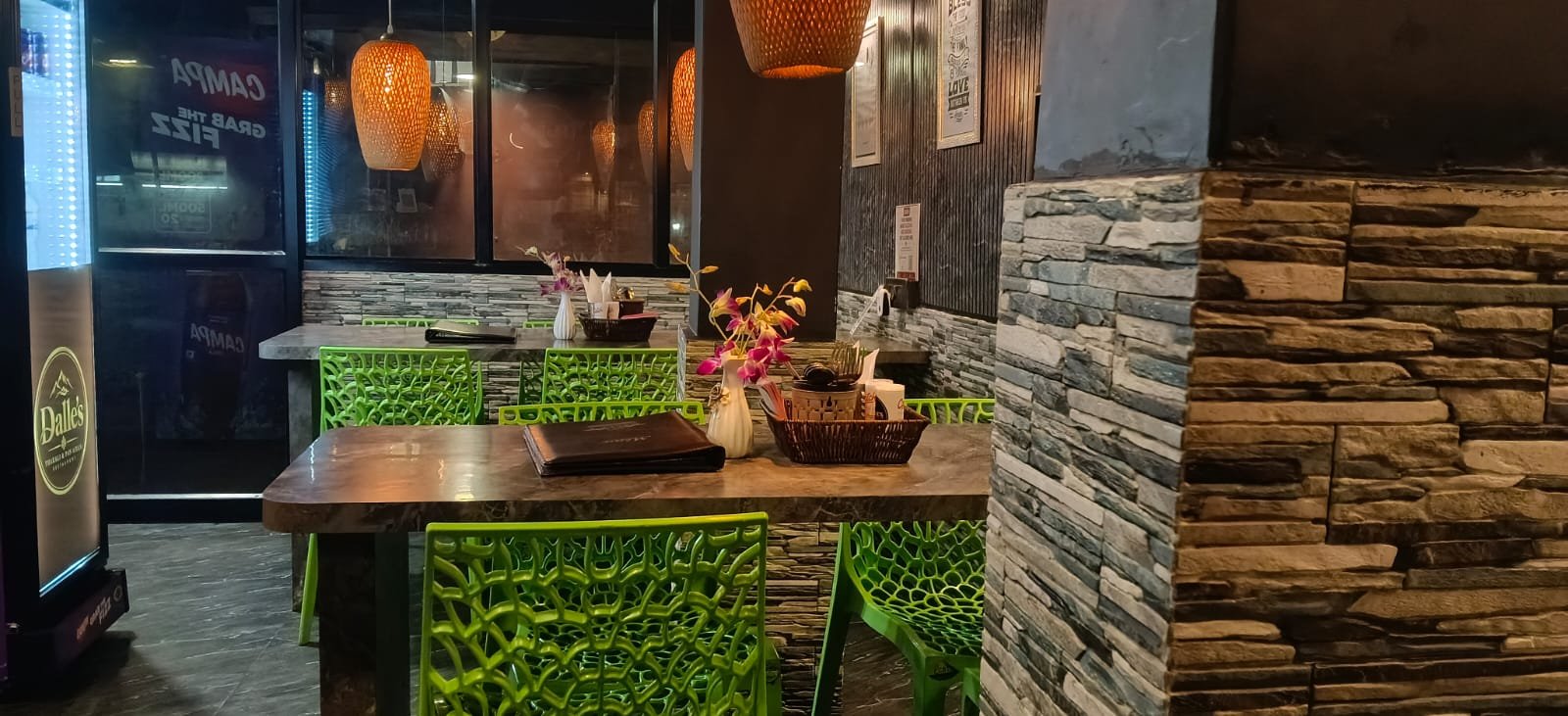 Dalle's restaurant interior